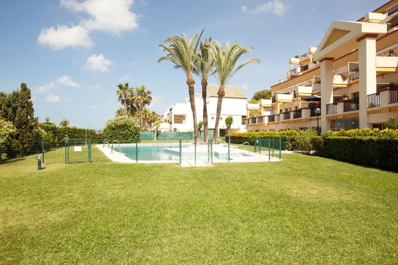 Romana Playa Studio With Sea View Apartman Marbella Kültér fotó